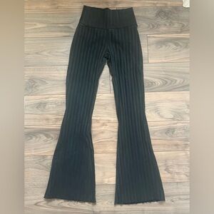 Aerie Black Ribbed Flare Leggings